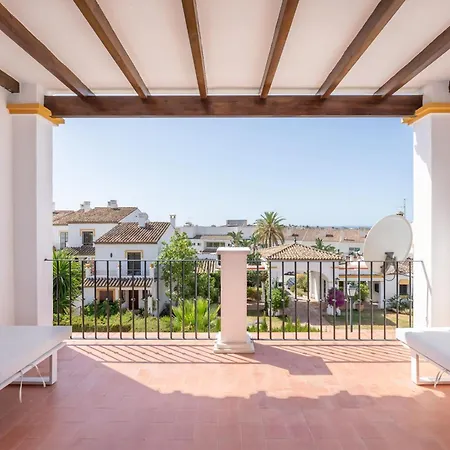 Casa Jardines Del Sol F6 *